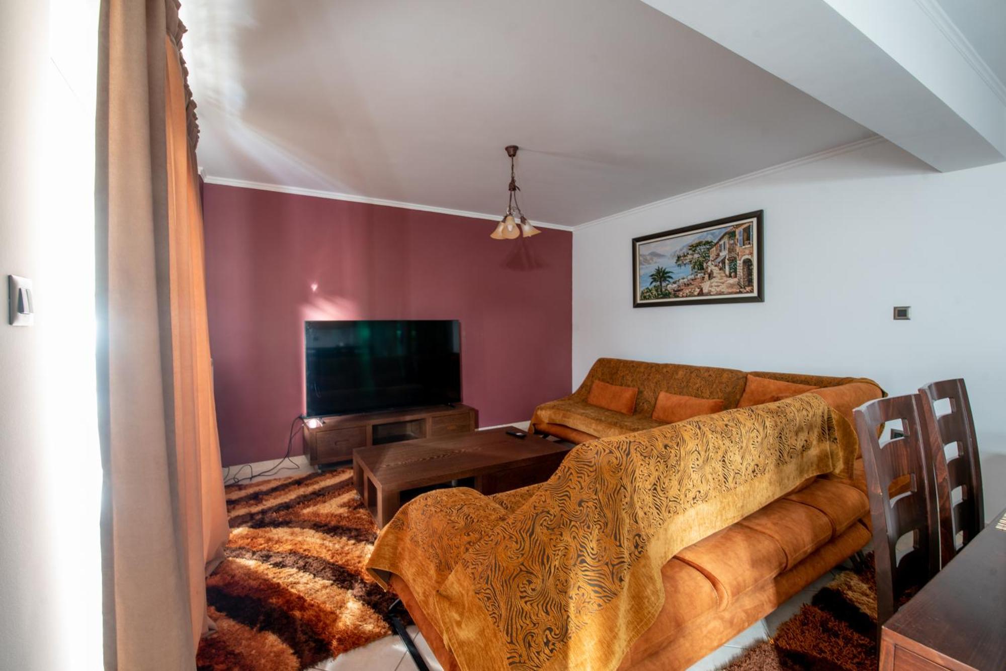 Apartment Alexandros 2 *